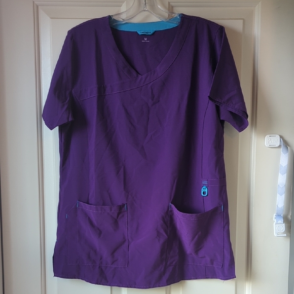 Carhartt Tops - Carhartt Scrub Top